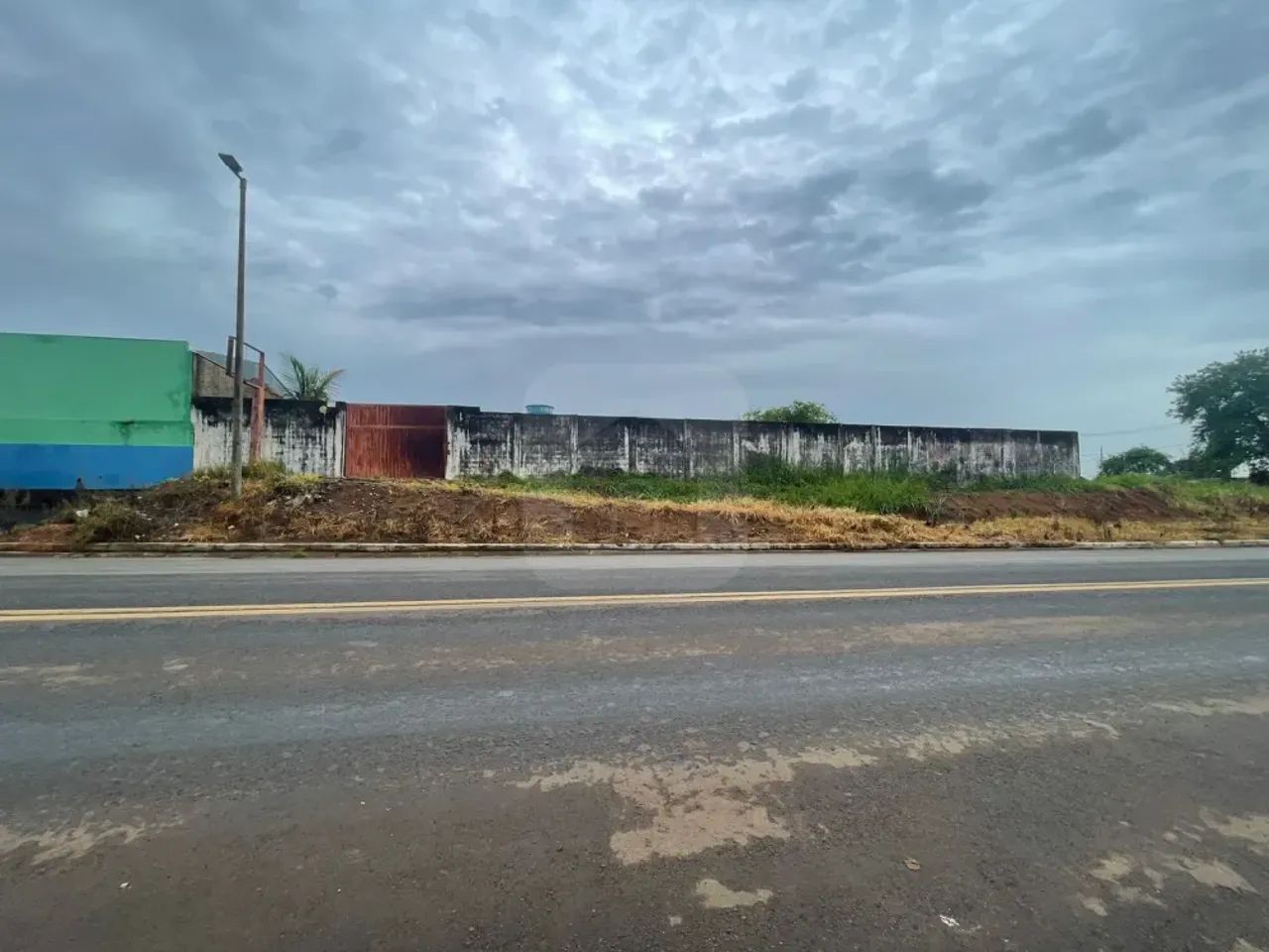 Área Comercial Para Venda/Locação Saída Caldas Novas
