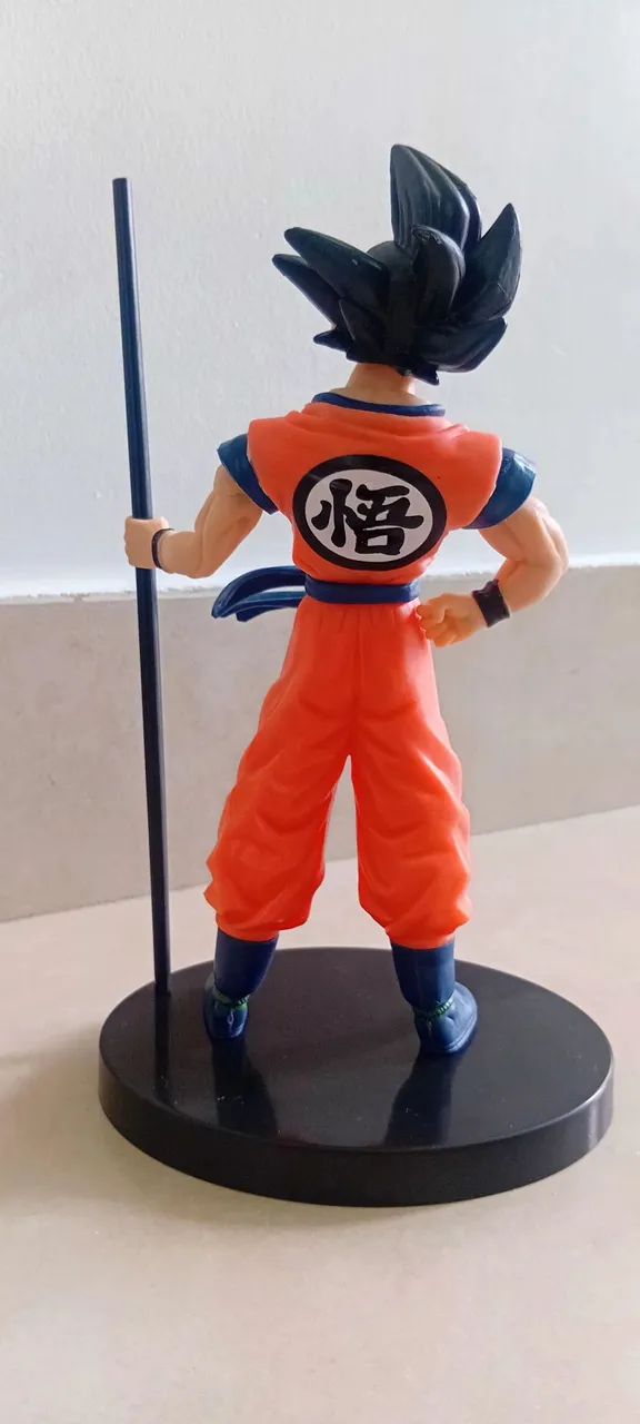 Estátua do Goku com bastão mágico  - Foto 2