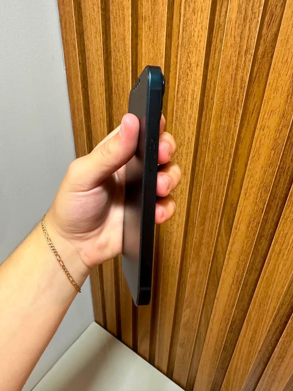 IPHONE 14 128gb / ÚNICO DONO E COM CAIXA - Foto 3