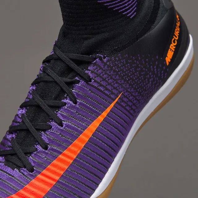 Chuteira Nike Mercurial X Proximo II IC (Black-Total Crimson-Hyper