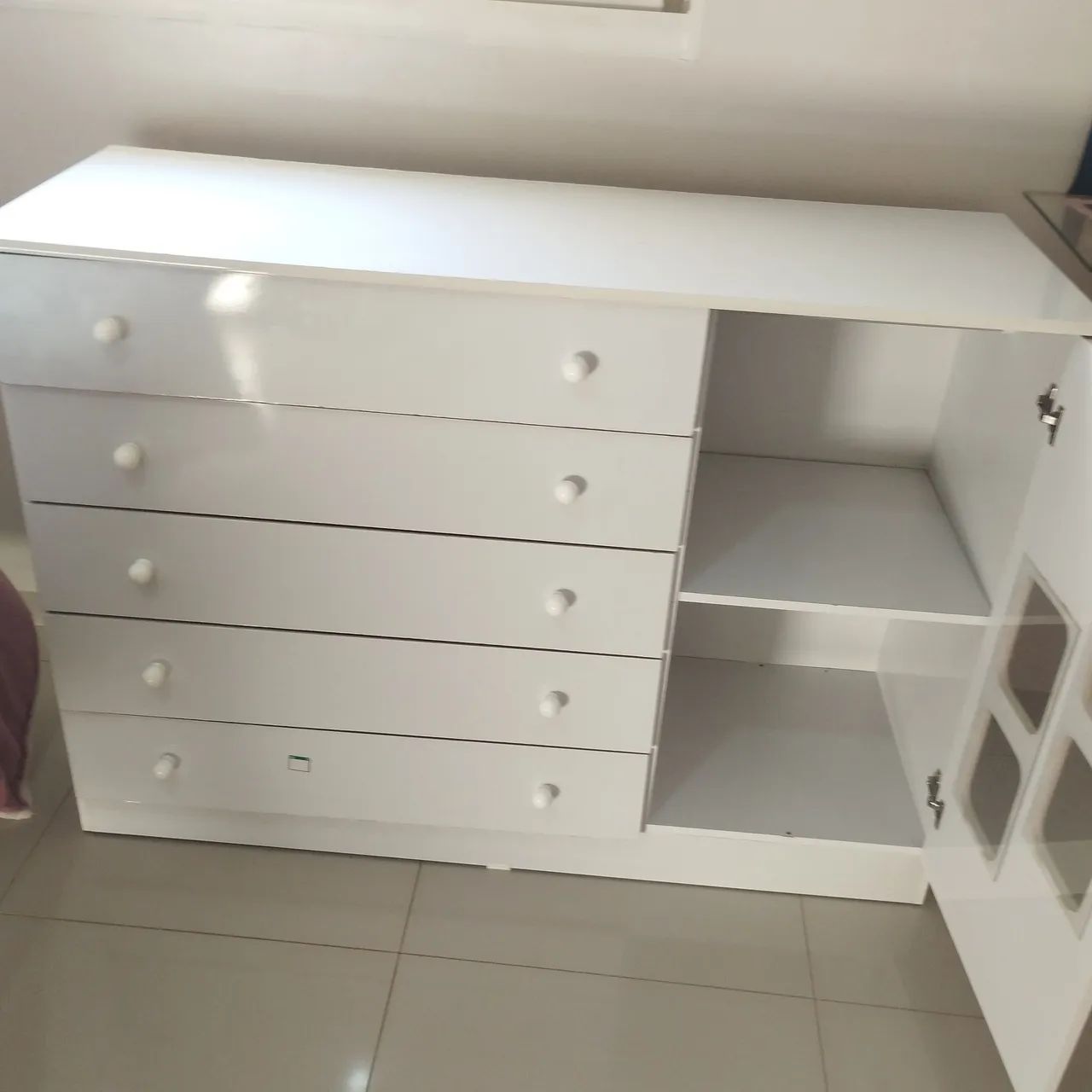 Vendo cômoda em MDF  - Foto 2