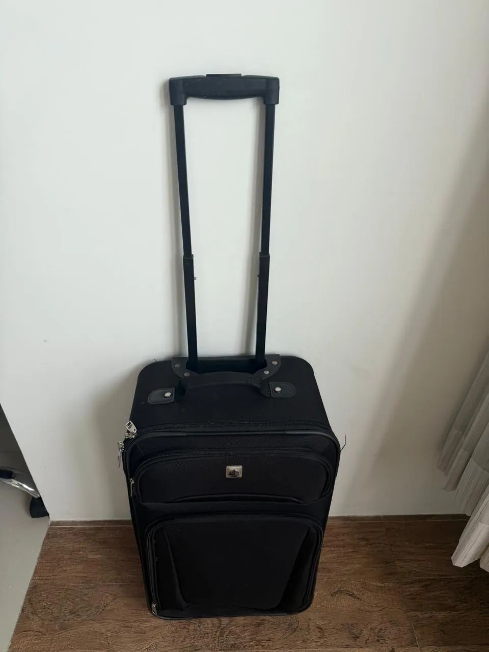 Mala pequena 10kg pra levar no avião  - Foto 2