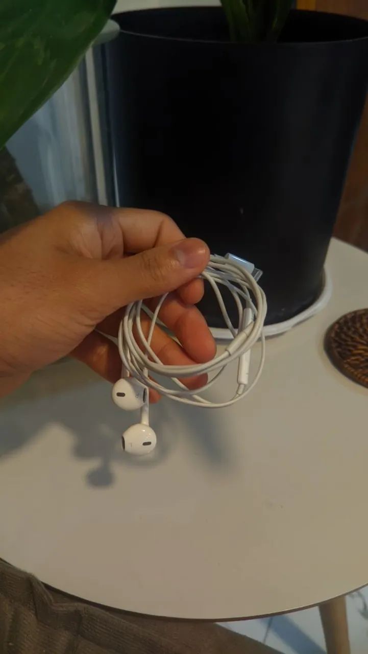 Fone EarPods Original Apple (Lightning) - iPhone - Foto 3