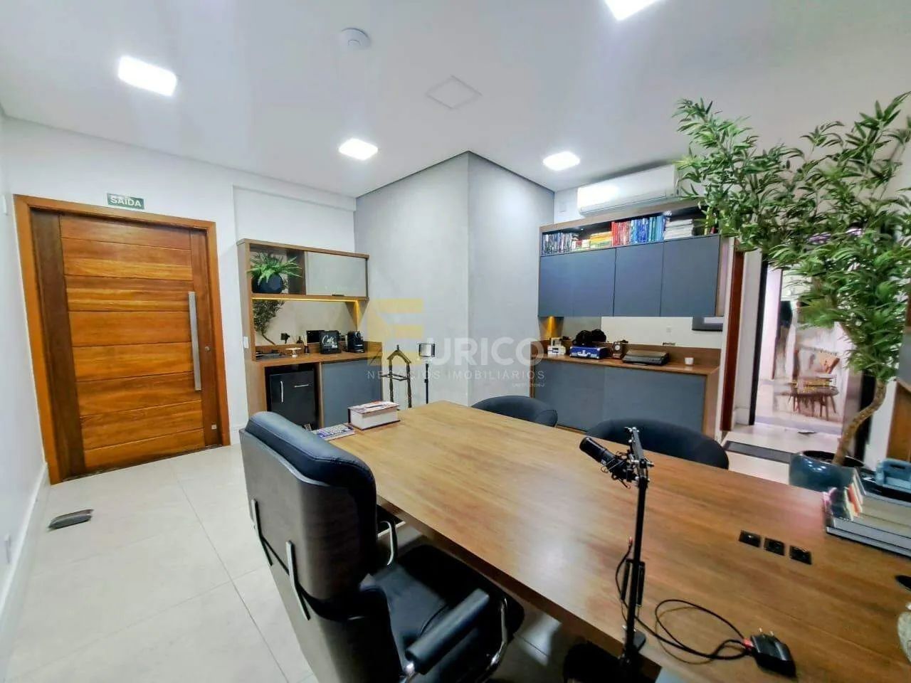 Prédio Comercial para aluguel no SANTA CRUZ em Valinhos/SP