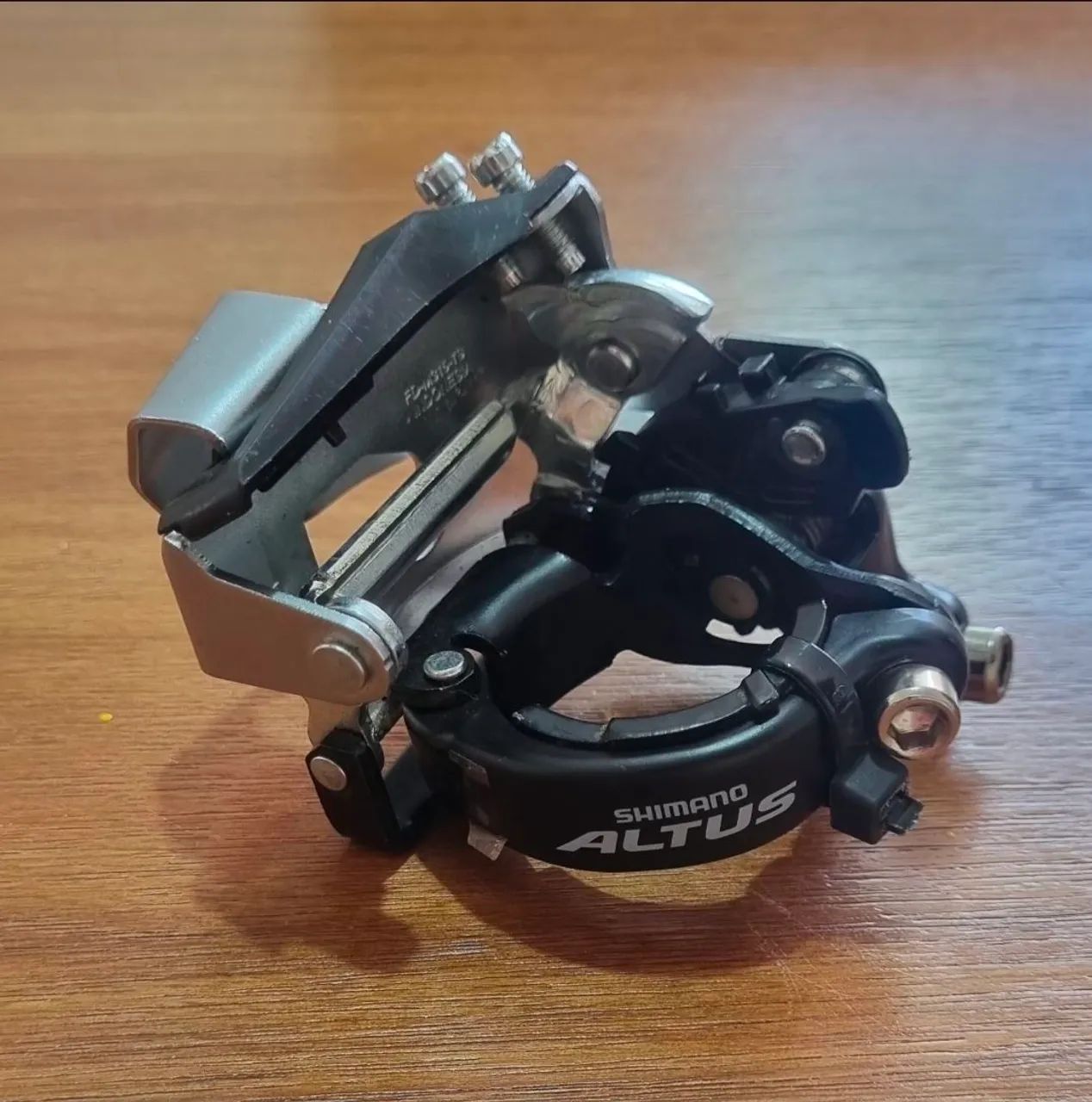 Câmbio Dianteiro Shimano Altus Fd-m315 2X 8v Dual Pull - Foto 5