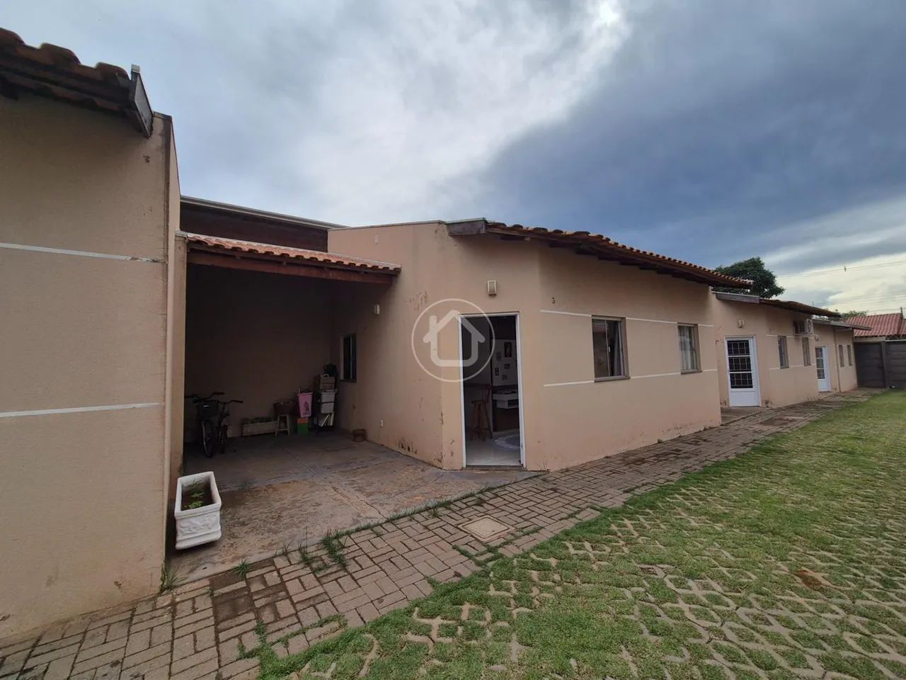 CASA COM 2 DORMITORIOS EM COND FECHADO - Foto 4