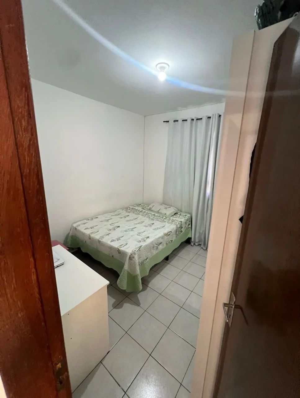 Alugo quarto mobiliado feminino  - Foto 2