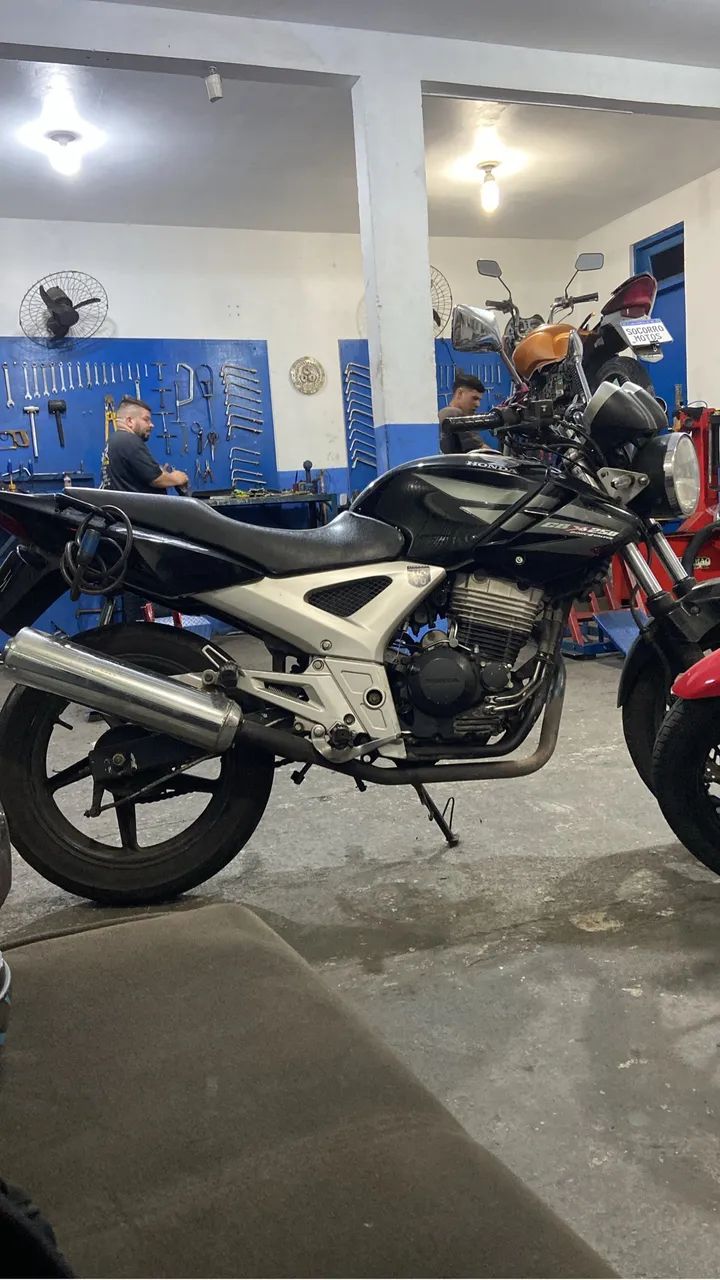 CVC Twister 250