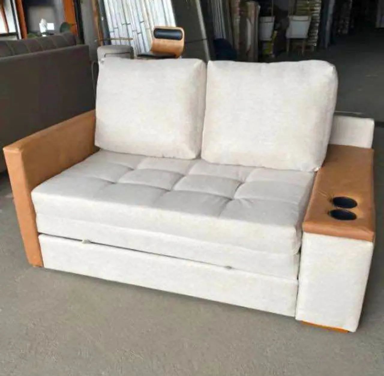 Sofa Cama Sandra 1.60m - Bege Linho/Marrom Courino Produto Novo 