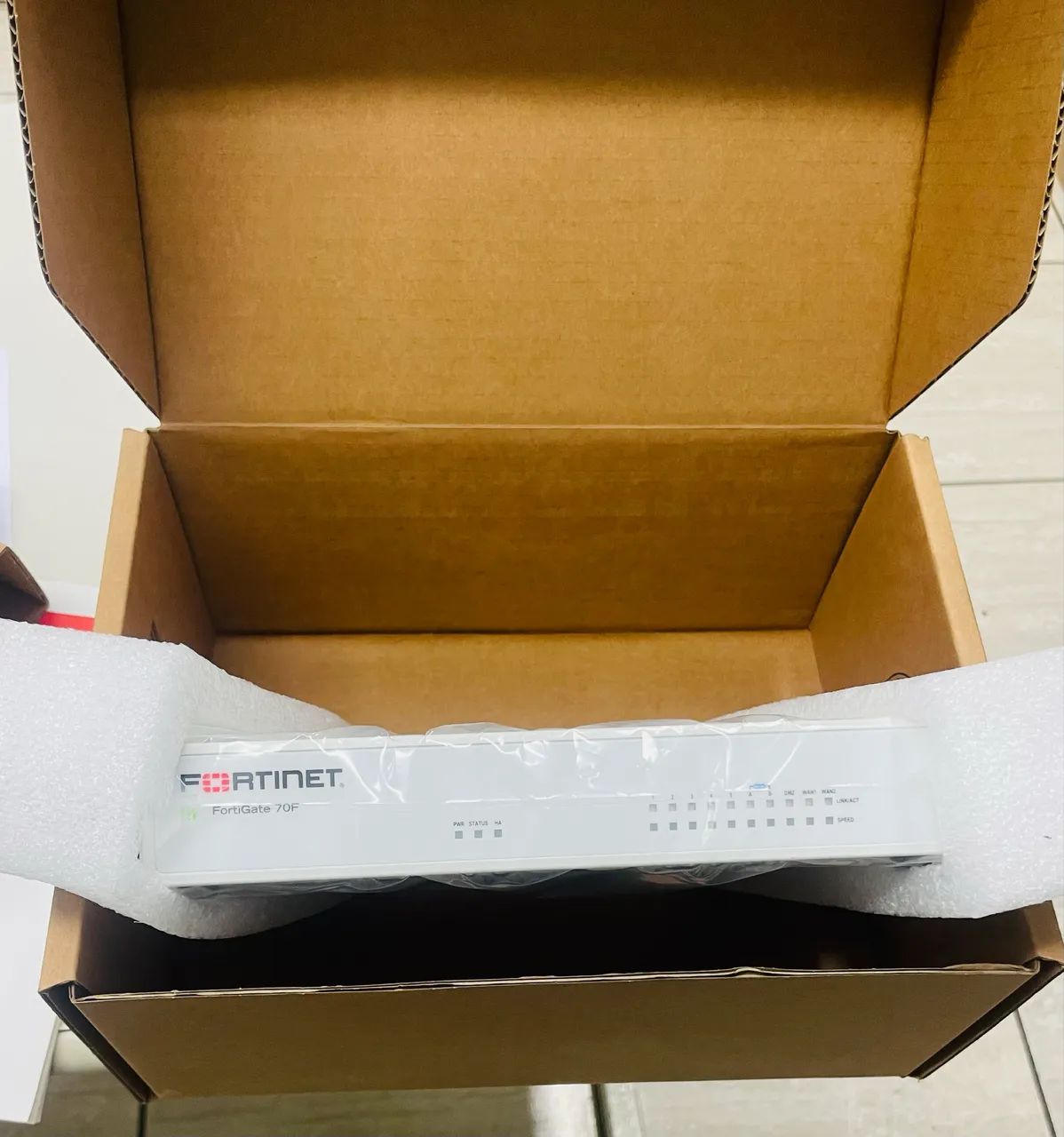FortiGate 70F Fortinet Firewall Switch - Foto 4
