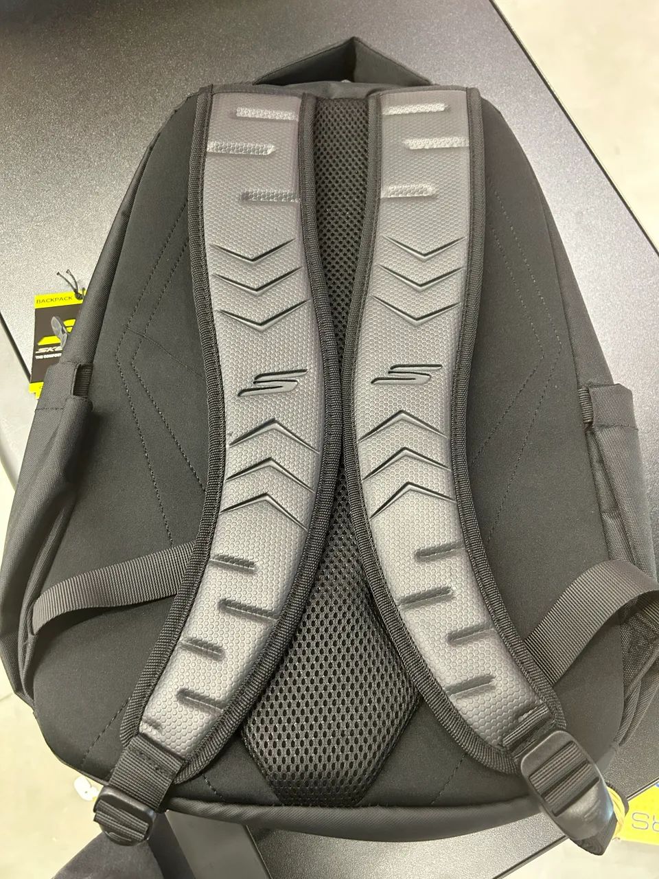 Mochila skechers reforçada