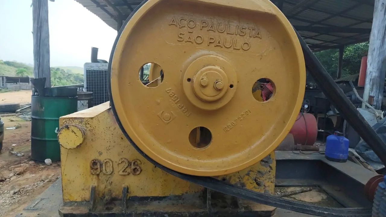 Britador 90x26 C marca faço  - Foto 2