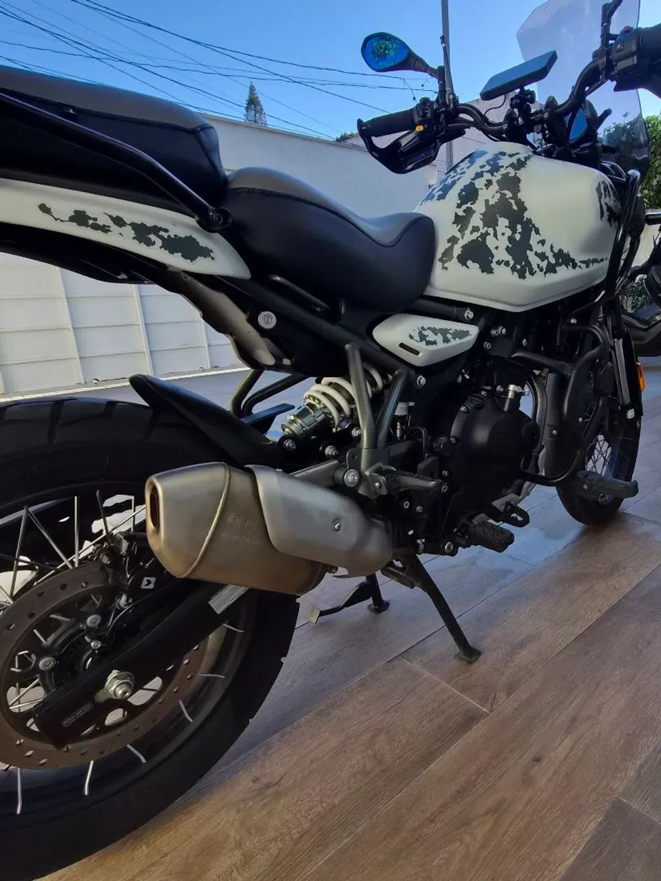 Himalayan 450 kamet white 
