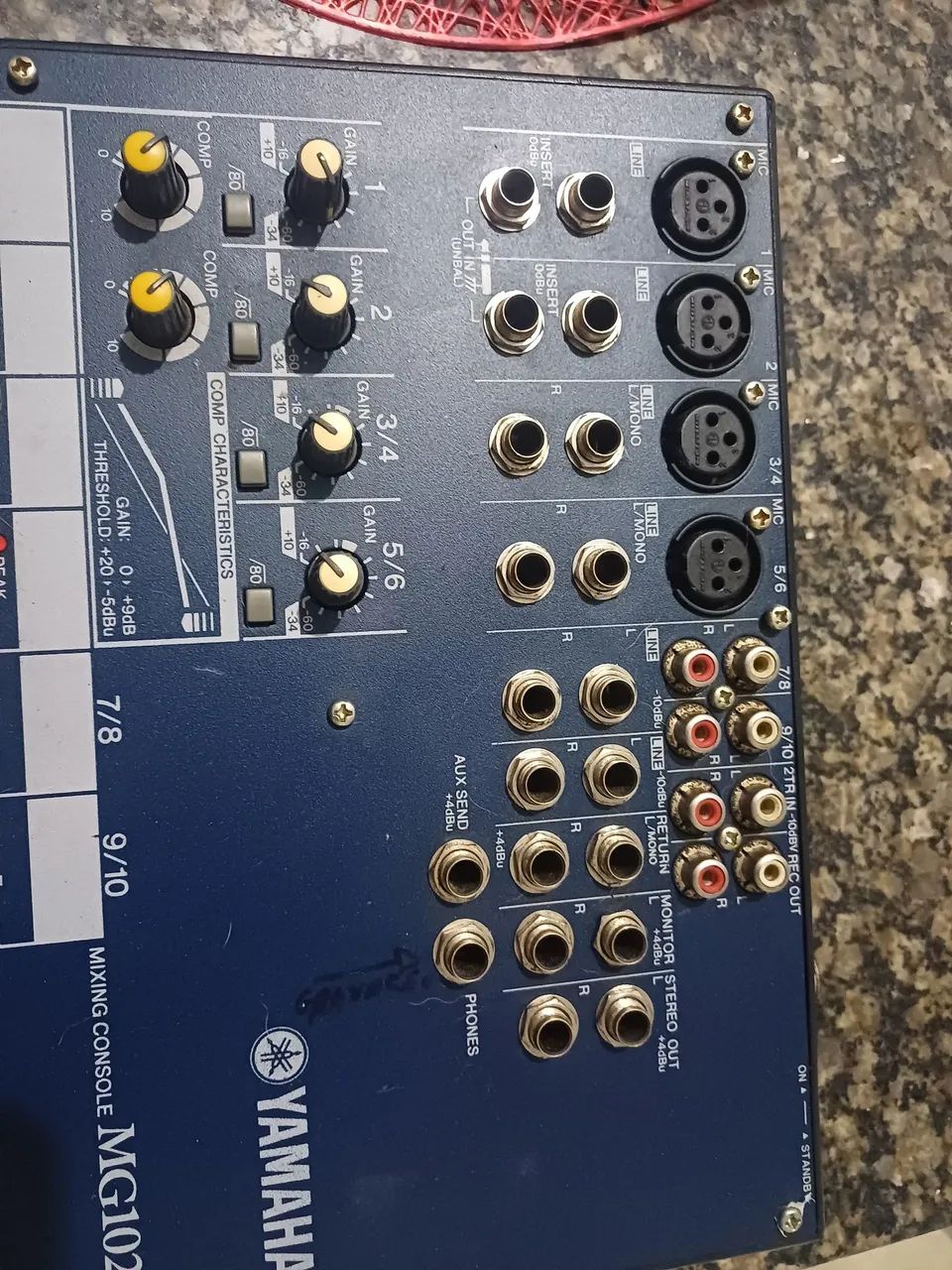 Mesa Yamaha MG102C - Foto 2