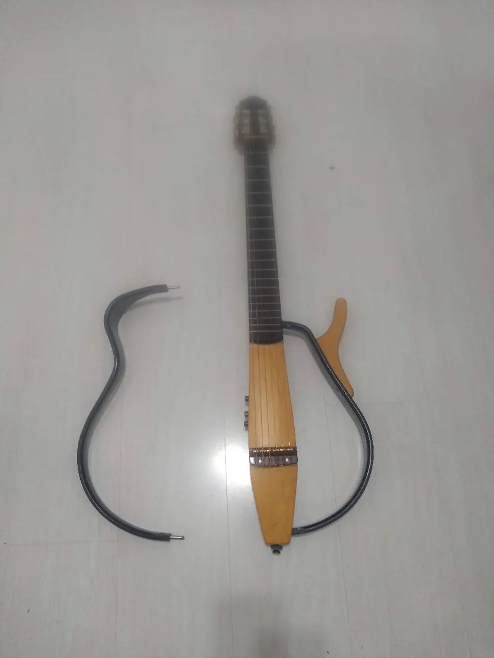 Violão Yamaha Silent 100 nylon - Foto 4