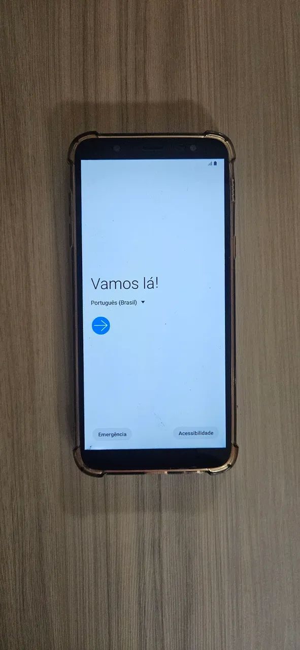 Samsung J8 $ 350