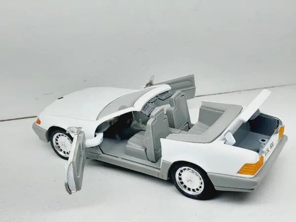 Miniatura Mercedes Benz 500sl Conversível Sunnyside 1/24 - Foto 4