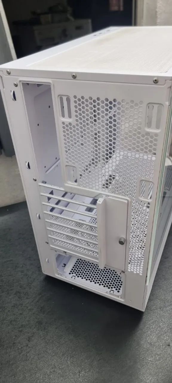 Vendo Gabinete Aquário Gamer Branco  - Foto 4