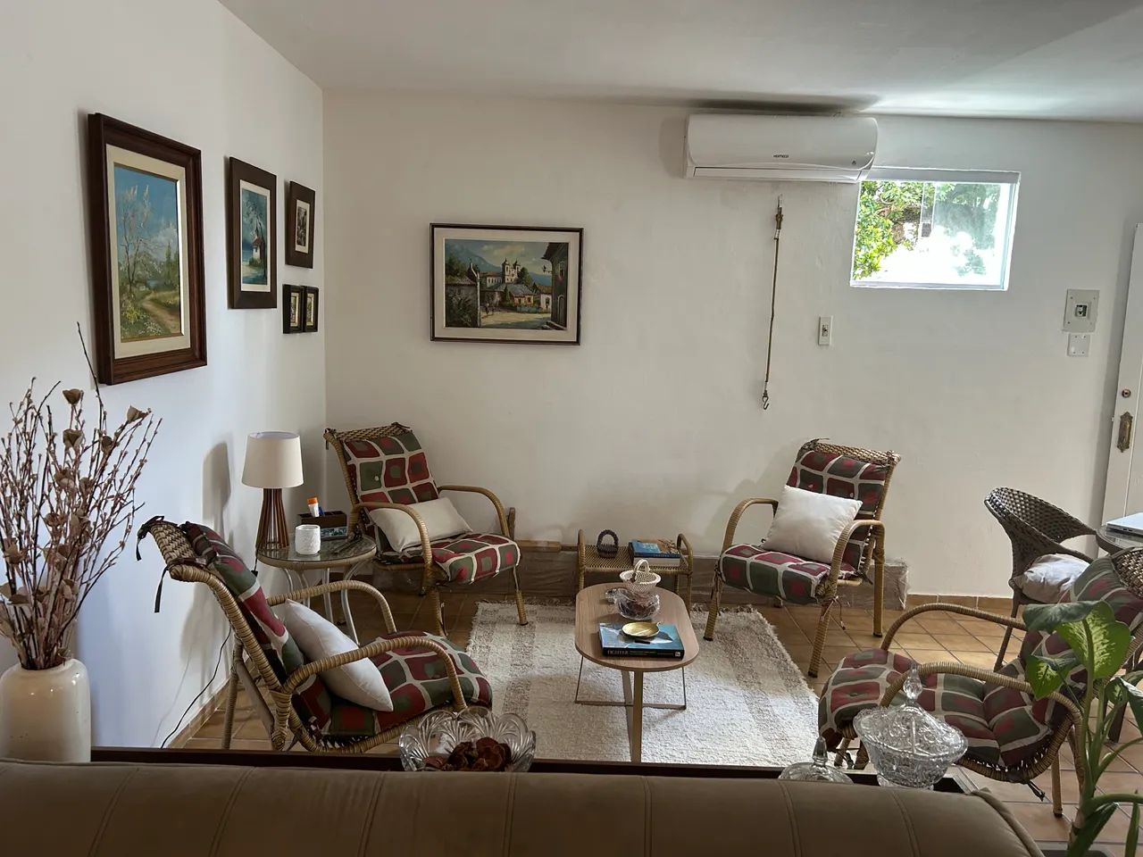 Conjunto 4 cadeiras e uma mesinha de varanda  - Foto 5