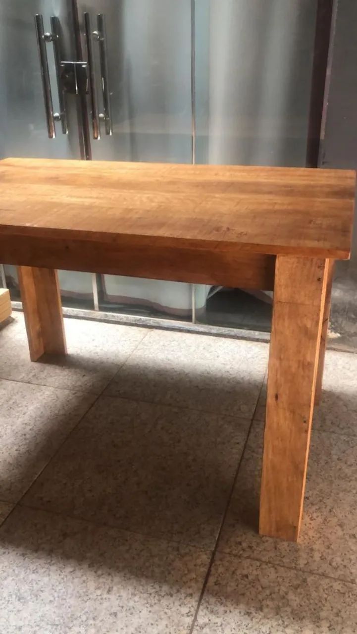 Mesa de jantar de madeira  - Foto 2