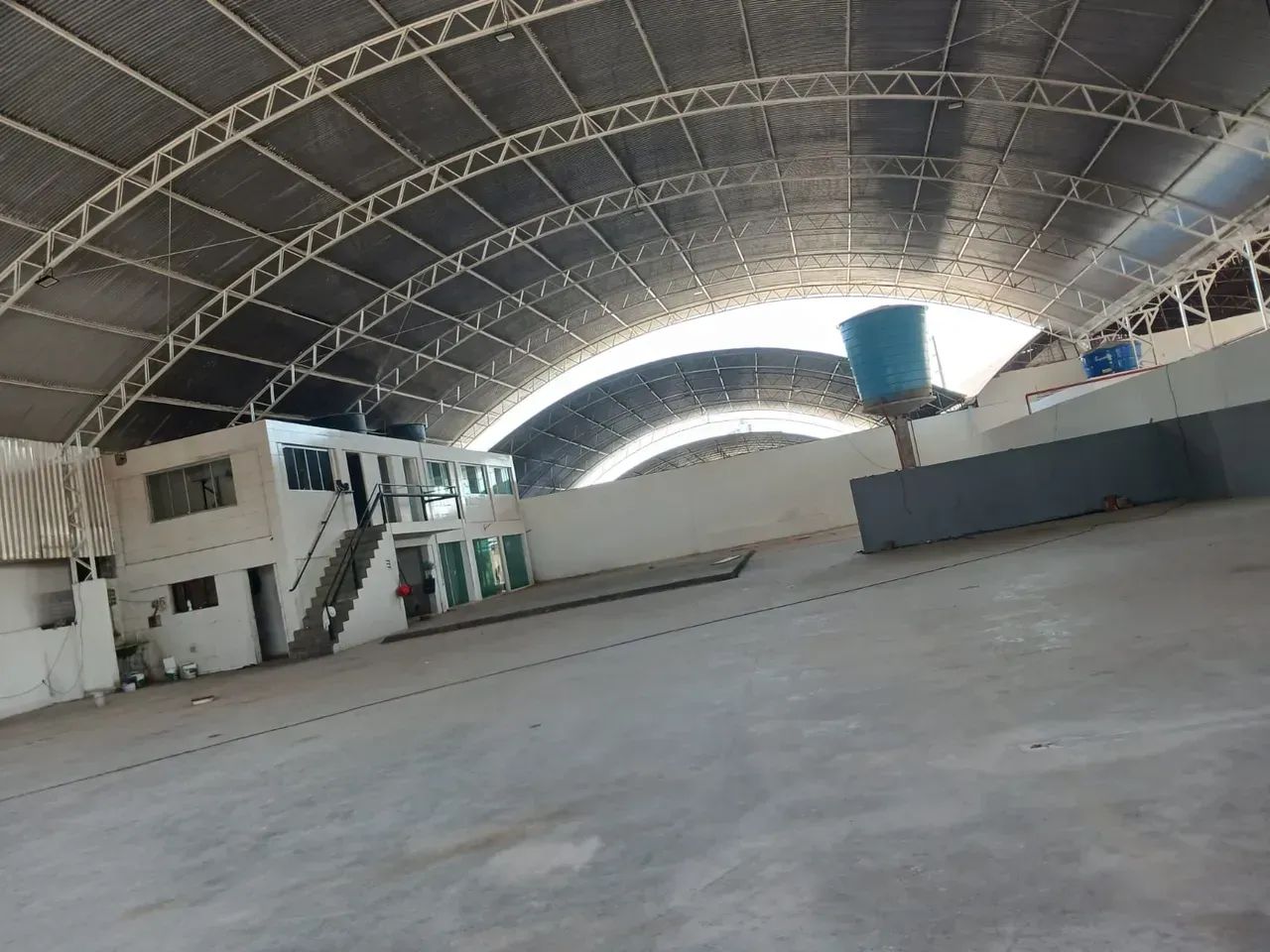 Aluga-se Galpão Comercial - Foto 3
