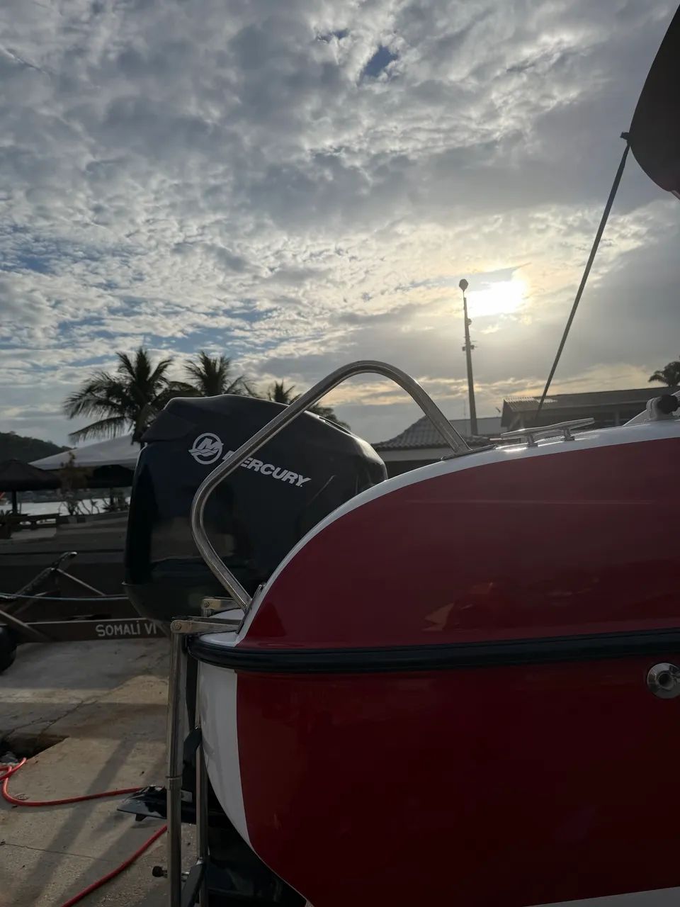 Lancha sem detalhes - Foto 5