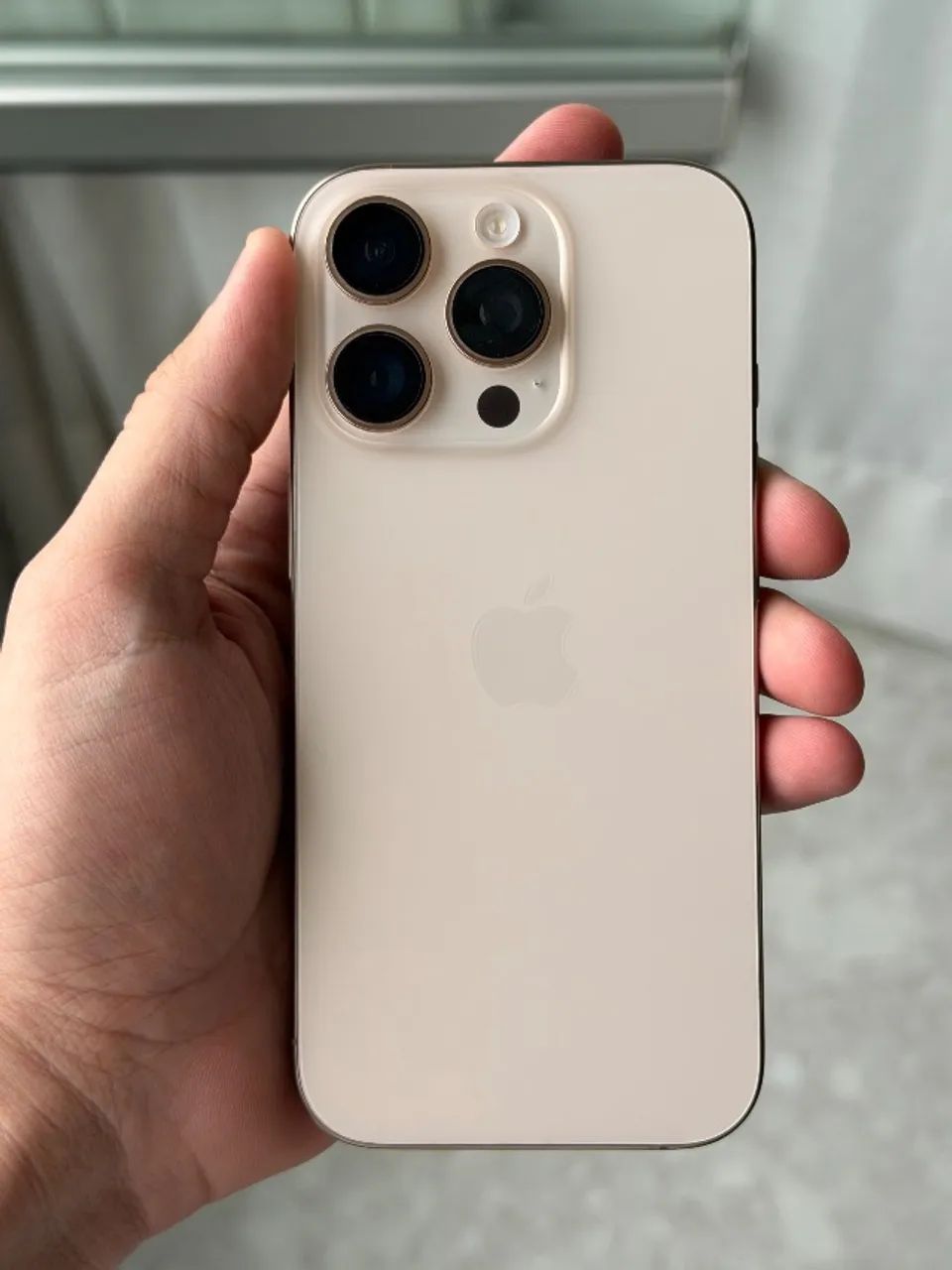 iPhone 16 Pro, 256 GB, usado 