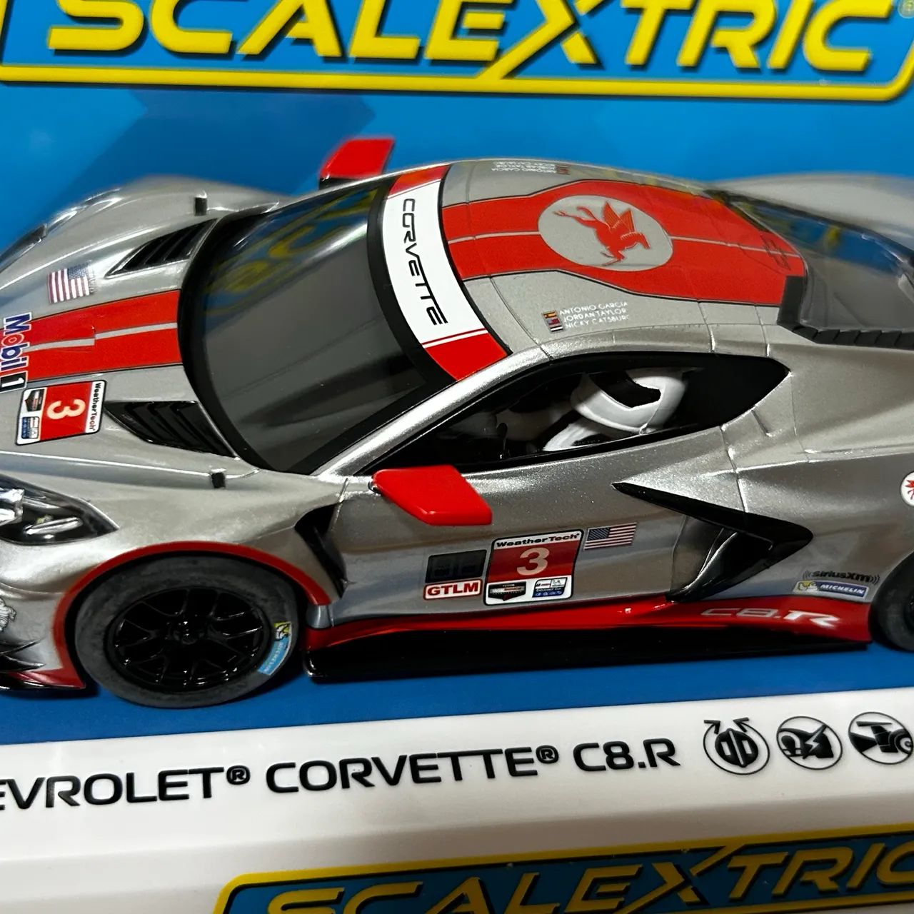 Carrinho Scalextric CORVETTE C8R analógico  - Foto 2