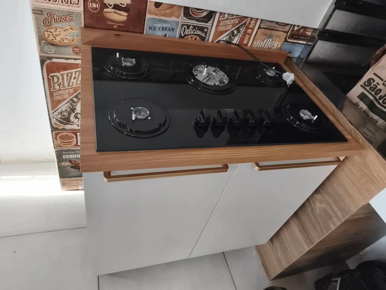 Cooktop com móvel zerado