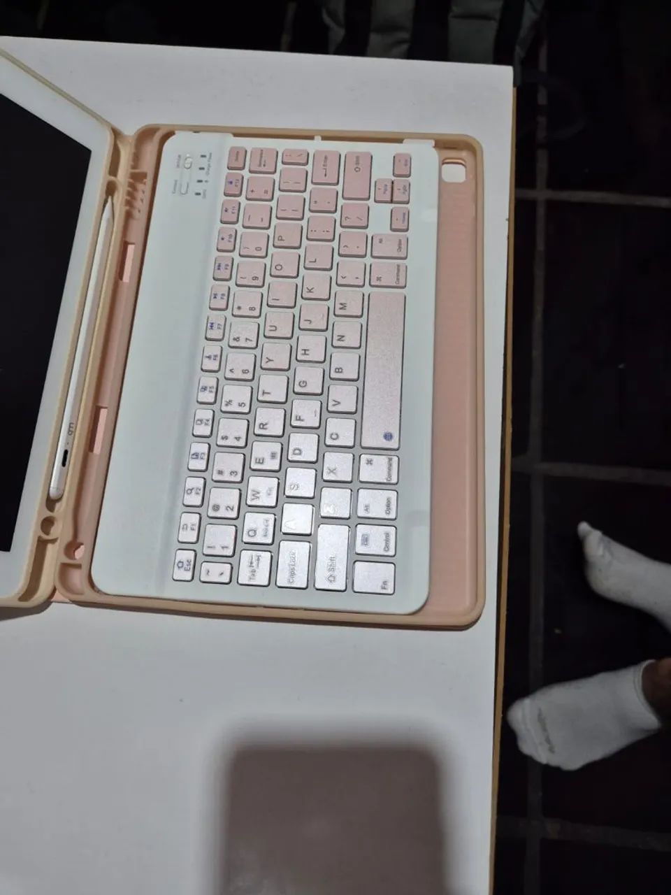 IPAD 7° GERAÇ ÃO- ROSA  - Foto 2