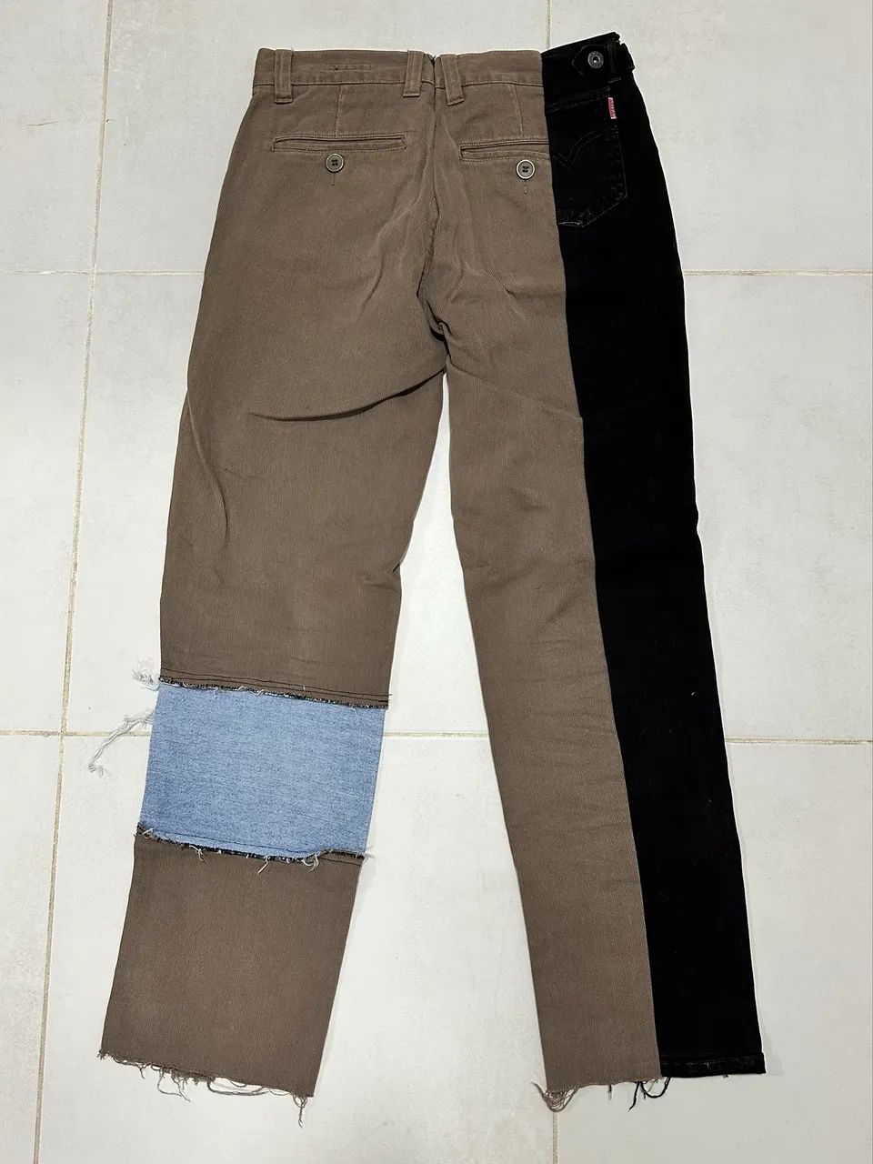 Calça Bicolor Split Leg Custom Patchwork - Preto E Marrom Com Jeans Raw Hem Y2K - Foto 3