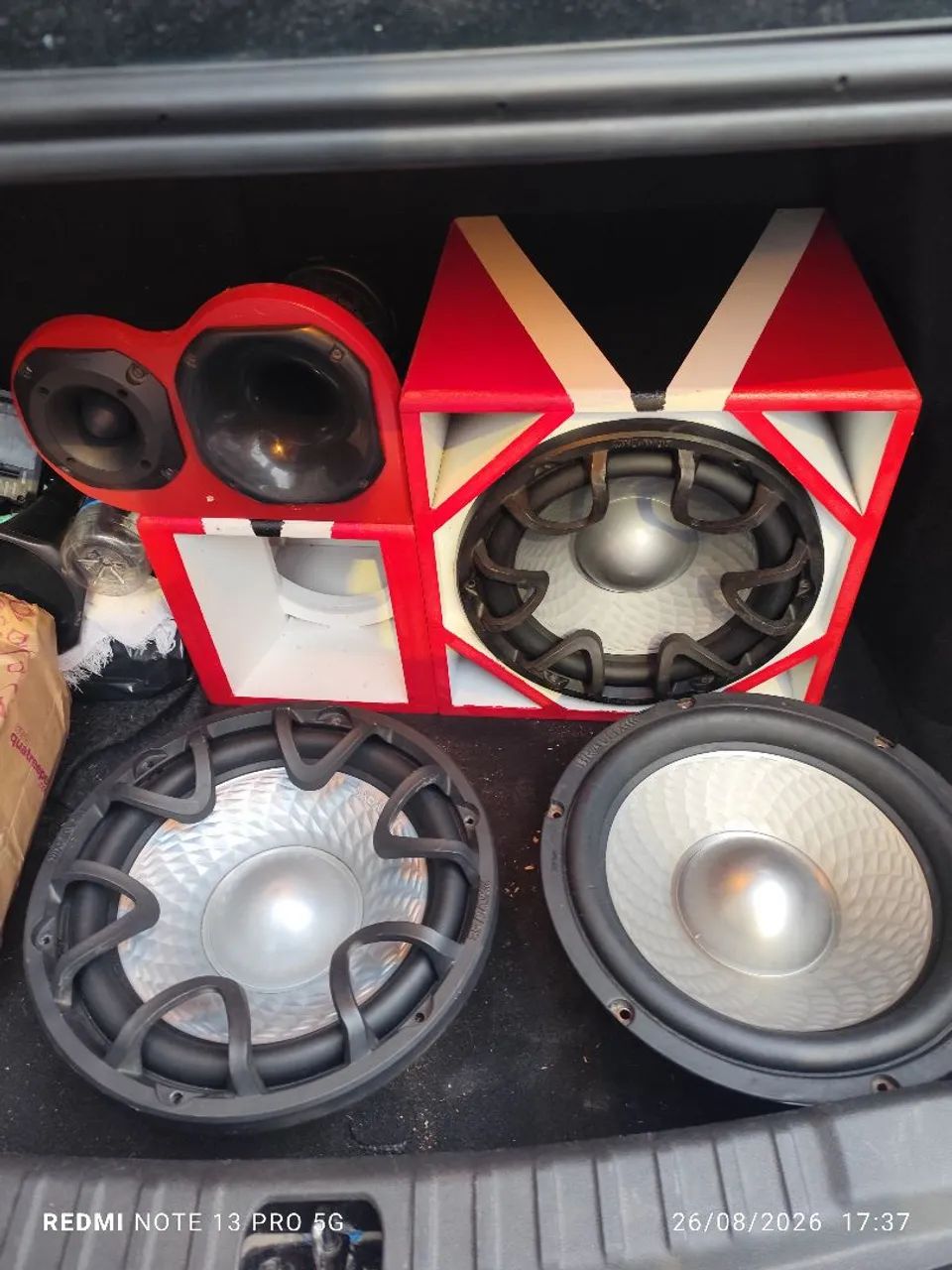 Bravox uxp 12 polegadas 500 RMS 