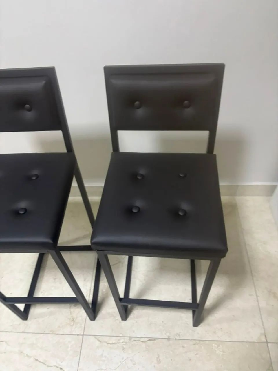 Banqueta Kit 2 Balcão Cozinha Com Encosto Estofada - Foto 3