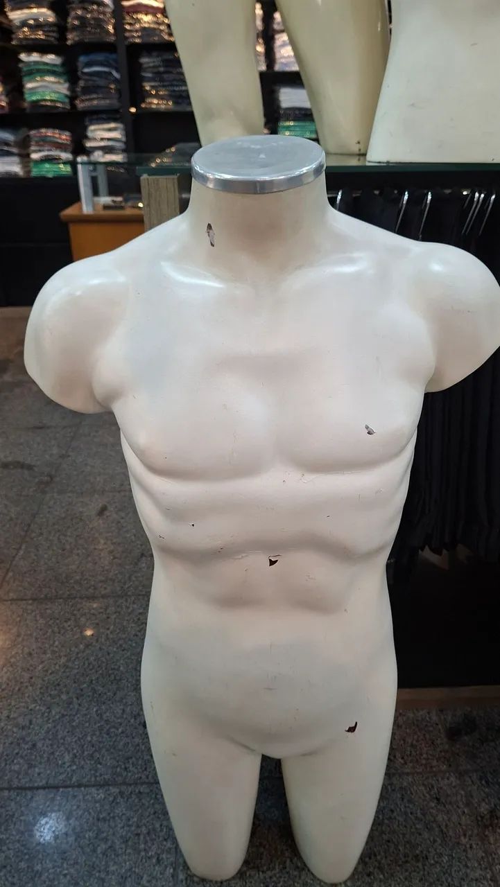Manequins diversos para roupa masculina - Foto 2