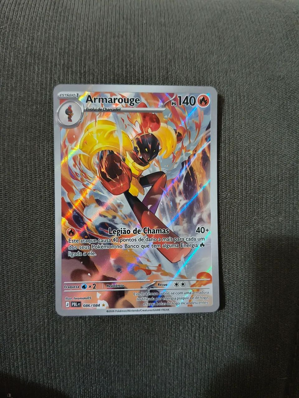 Carta pokemon armarouge full art 