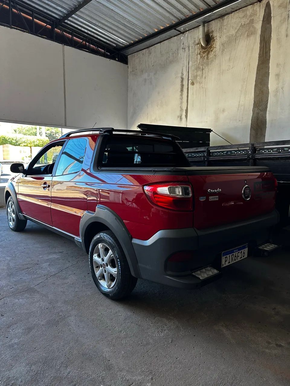 Fiat Strada Working Hard 1.4 Fire Flex 8V CD 2018 - Foto 2