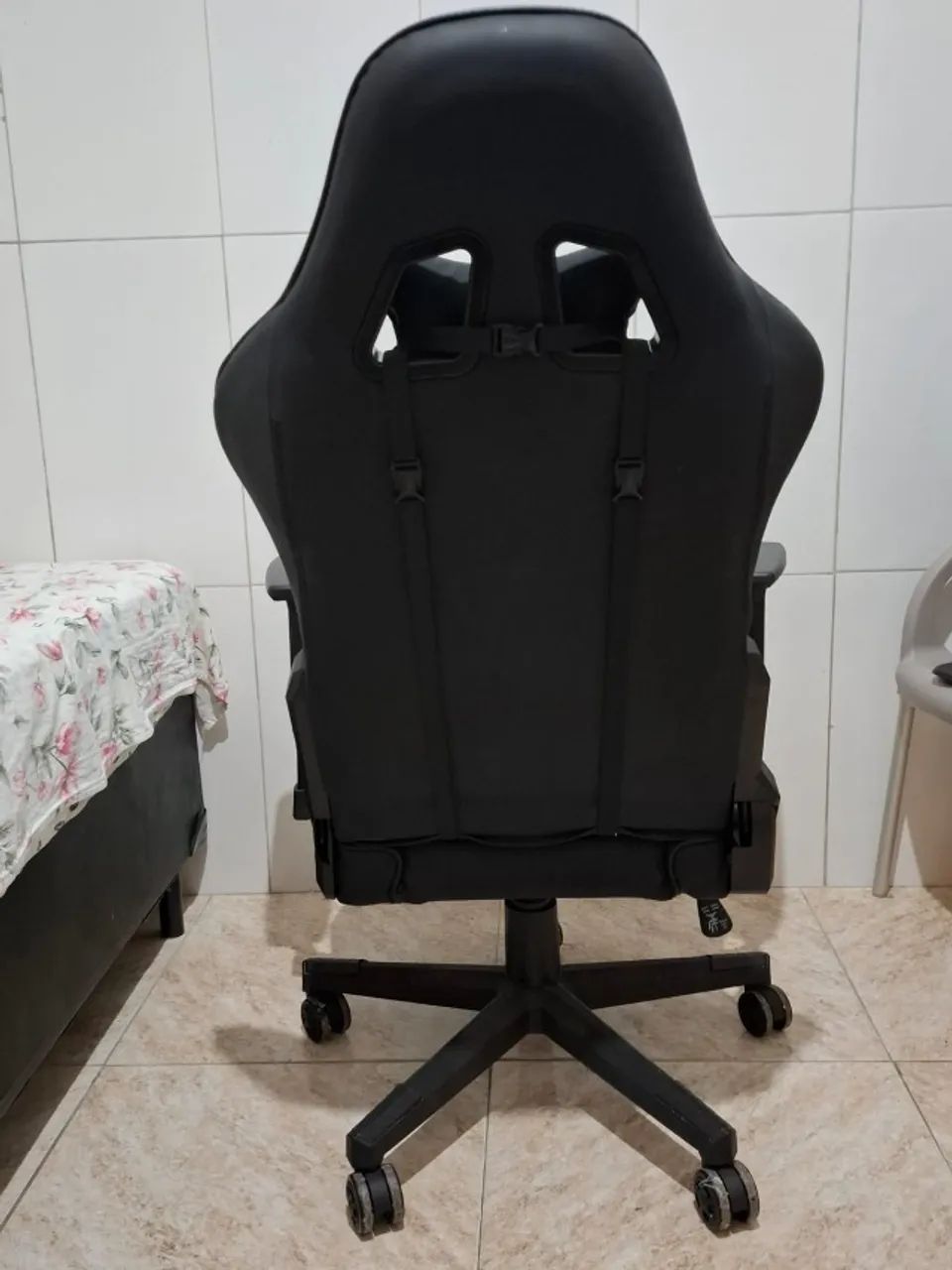 Cadeira Escritório/Gamer - Foto 2