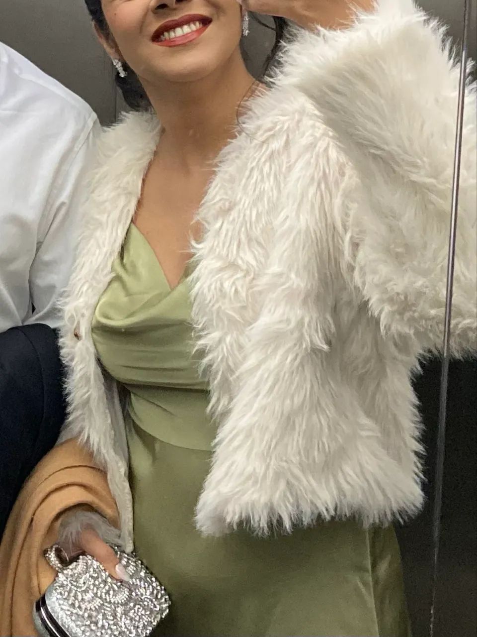 Vendo Casaco Peludo Off white - Foto 4
