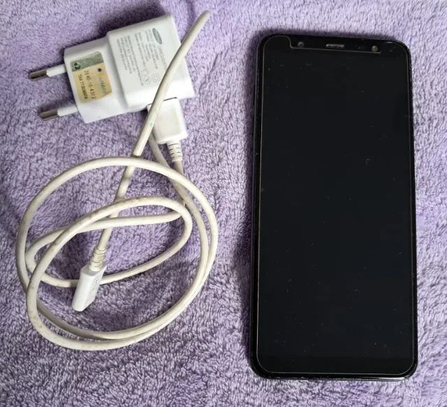 Samsung J8 64 gb. Com película  - Foto 3