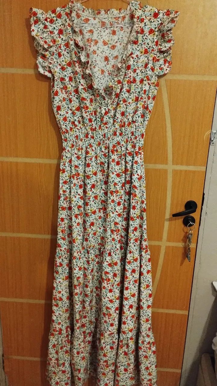 Roupas semi novas variações  - Foto 3