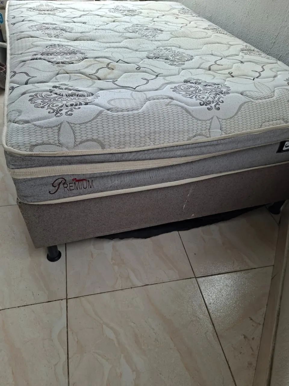 Cama e colchão a venda - Foto 4
