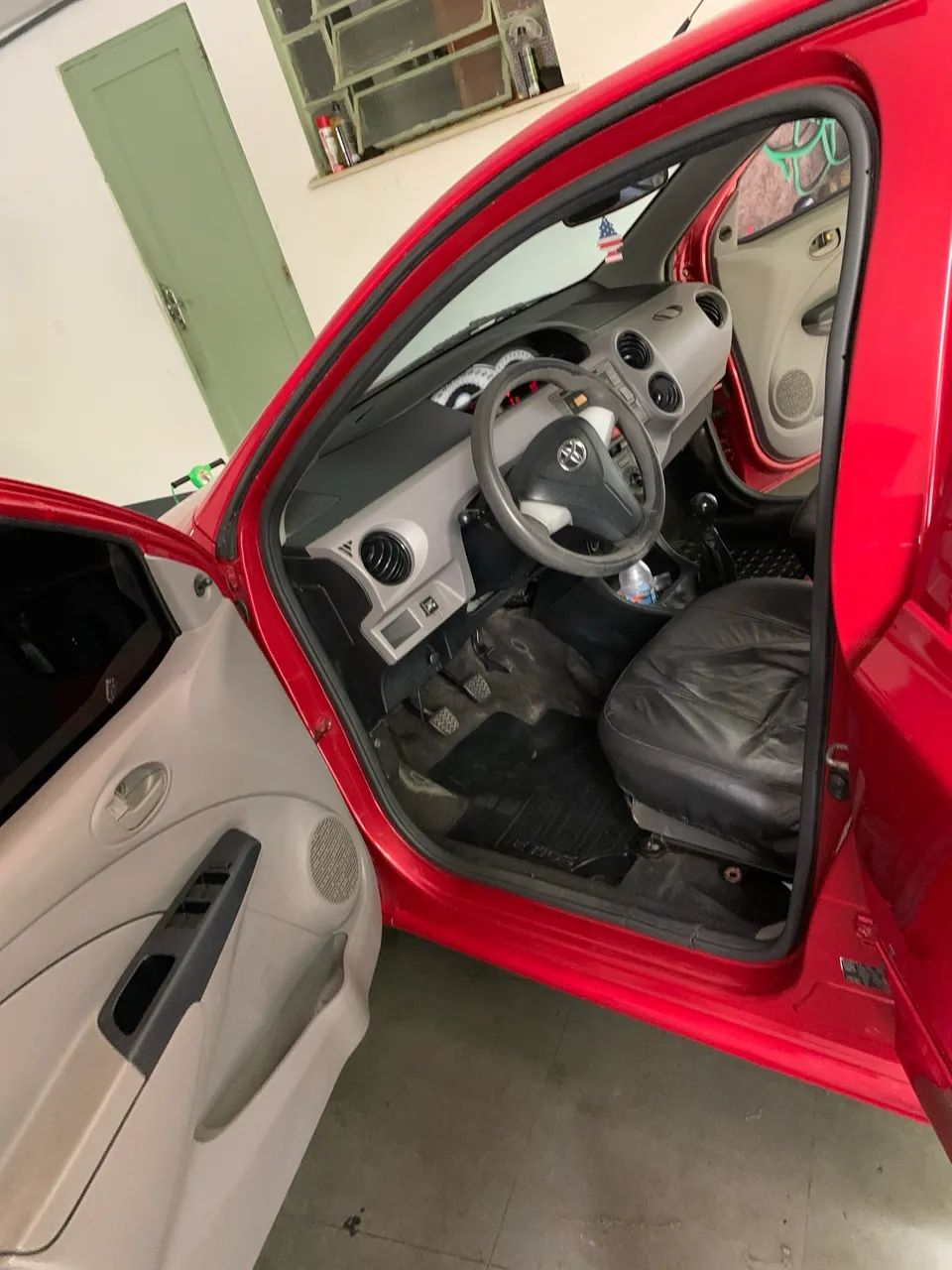 Toyota Etios XS Sedan 1.5 Flex 16V 4P Mec. 2013