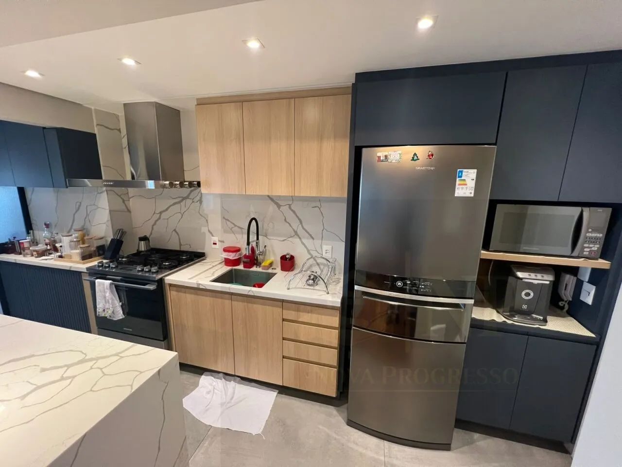 Apartamento com duas suites, varanda e duas vagas. - Foto 4