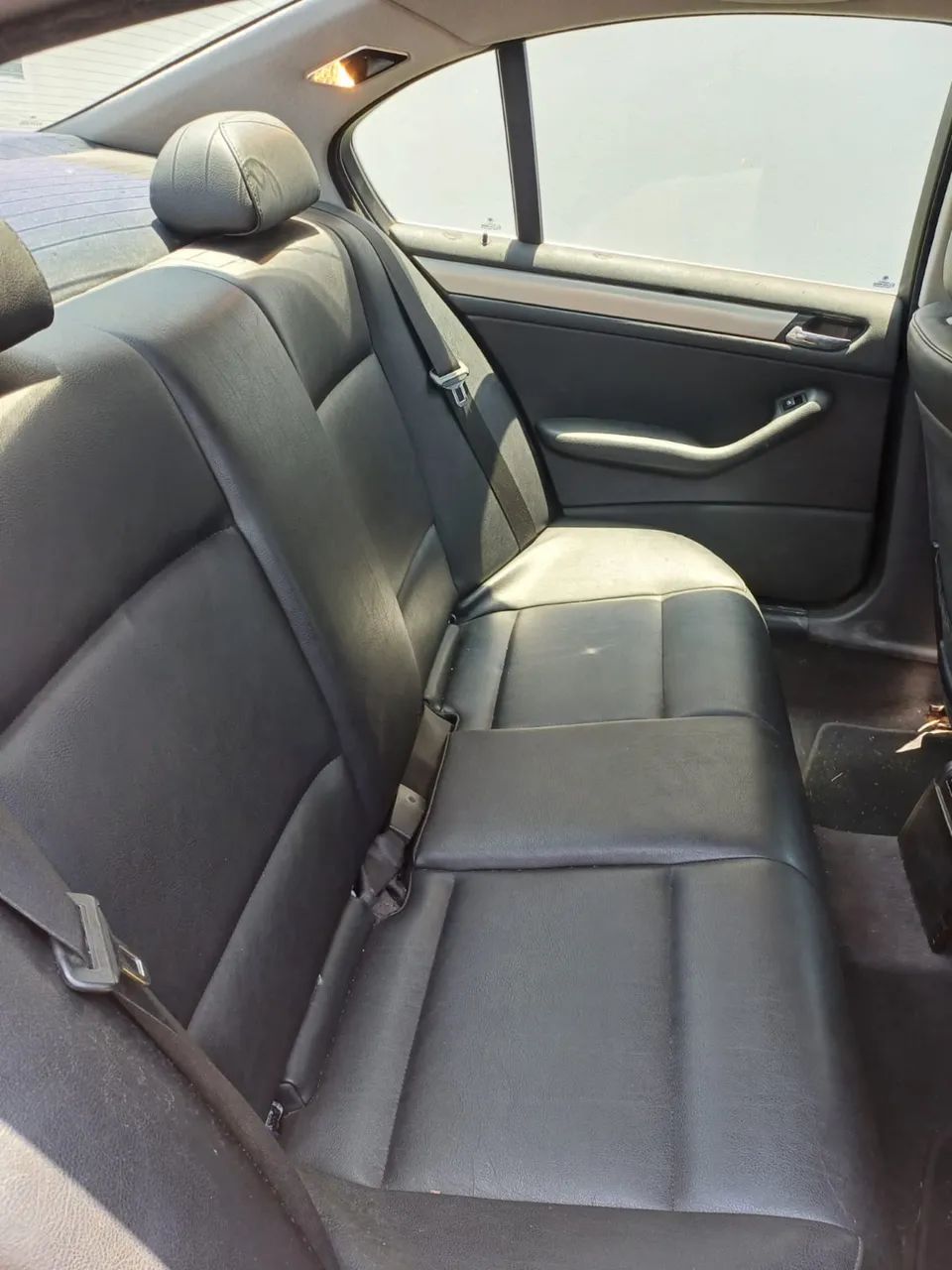 BMW 320I A 2002 - Foto 2