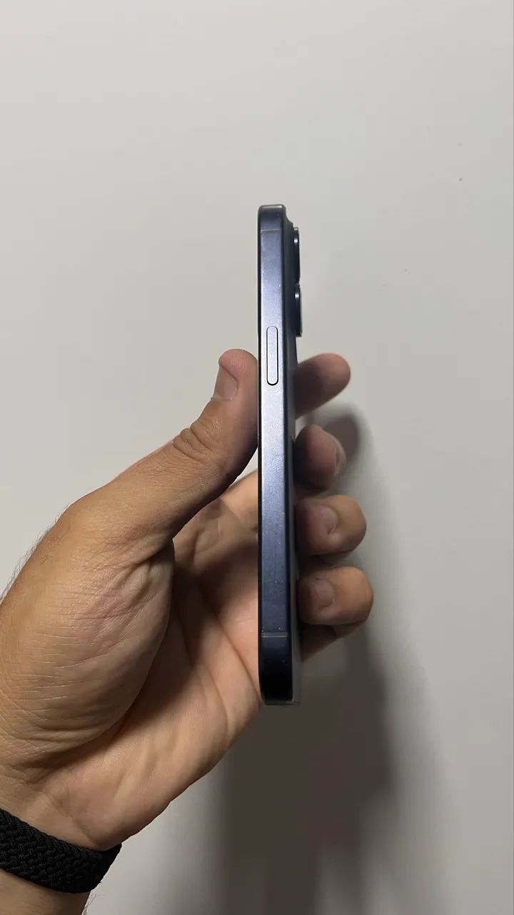 iPhone 15 Pro 128 GB (Todo Original) - Foto 3