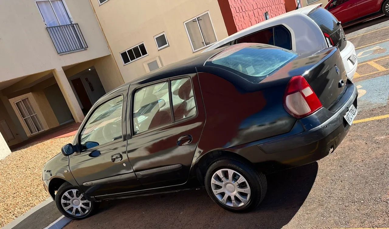 Renault Clio Sed. Privilège Hi-flex 1.6 16V 4P 2006 - Foto 5