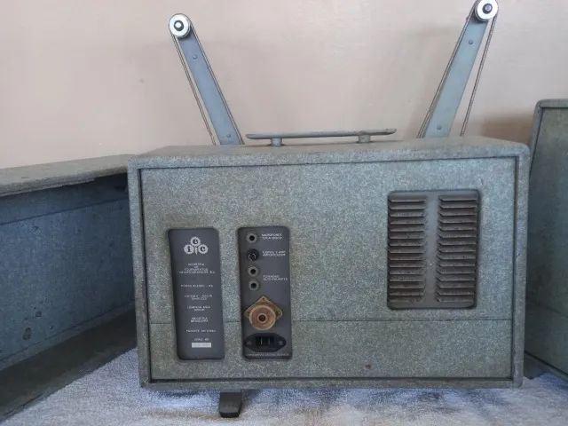 Projetor IEC Compact T-25 com Amplificador - Foto 2