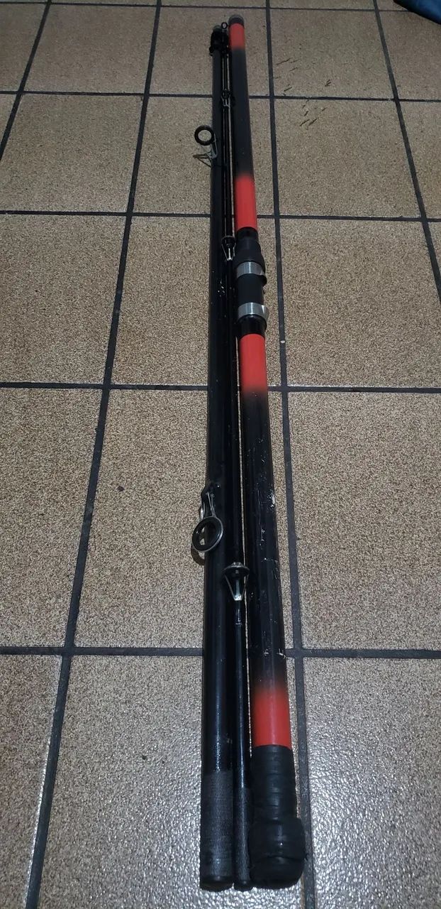 Vara  de 3.90 valor 220  e   vara  3.60 rapala valo 200 topt  - Foto 2