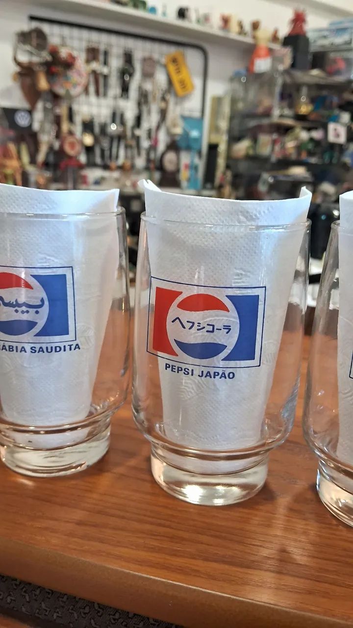 Pepsi Copos anos 80 Países ainda novos  - Foto 4