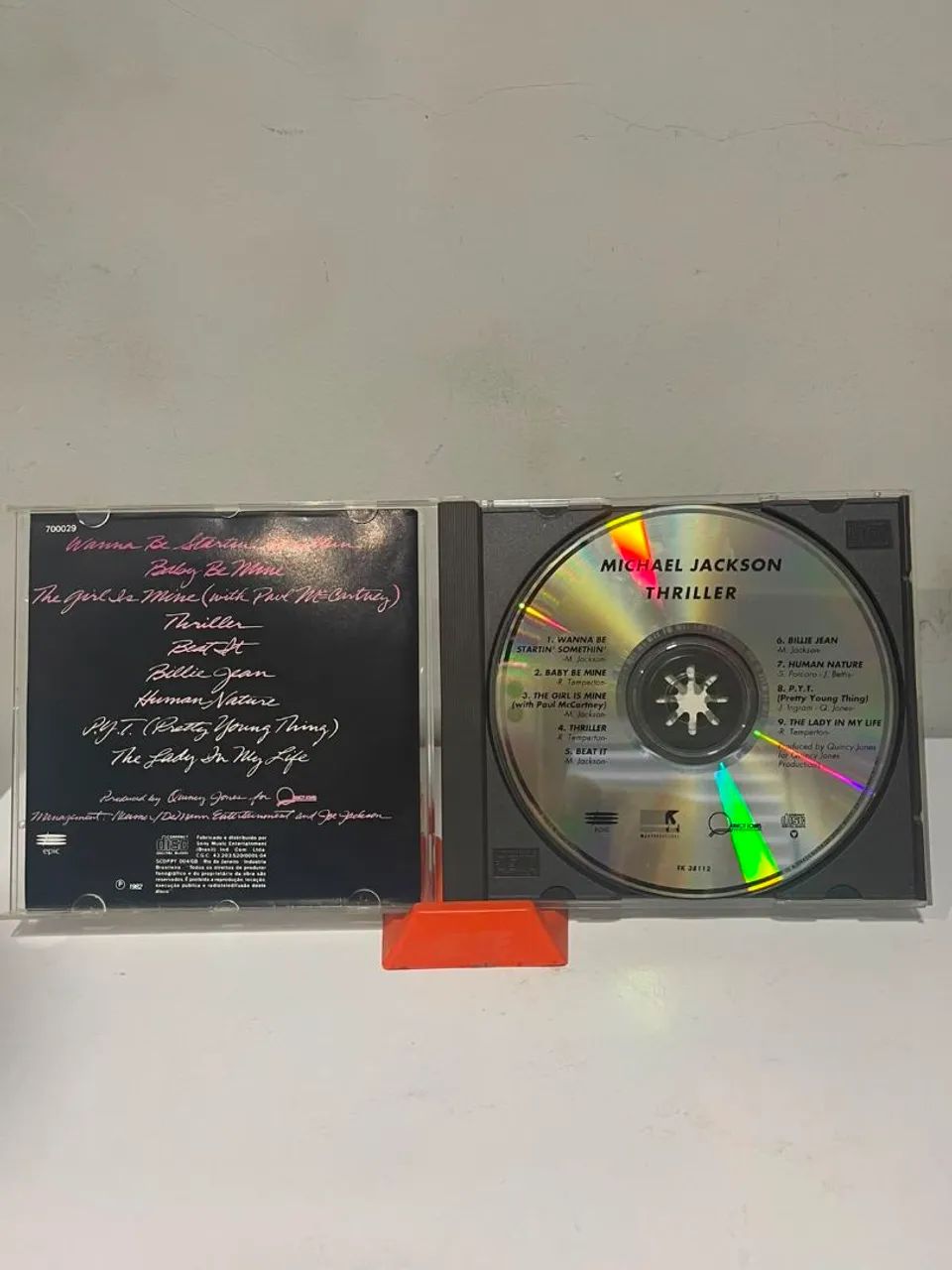 CD Michael Jackson - Thriller - Foto 3